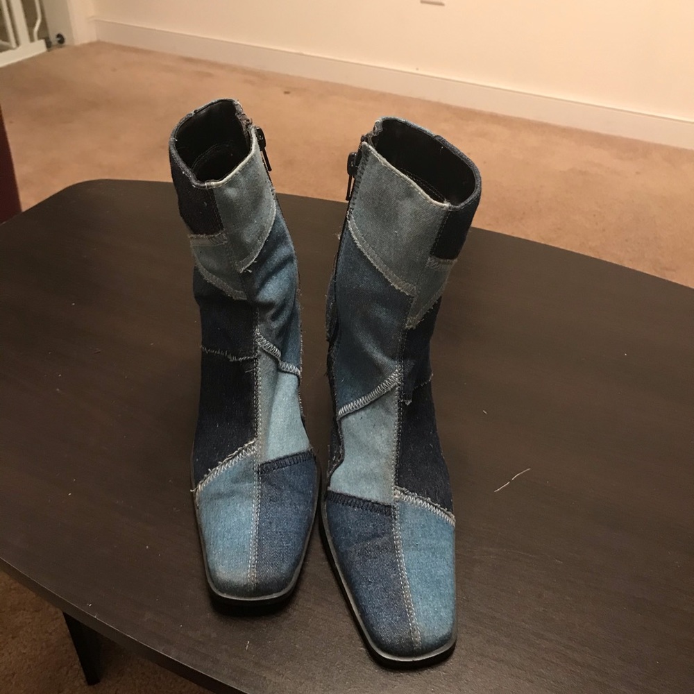 Womens Boots size 7.5
